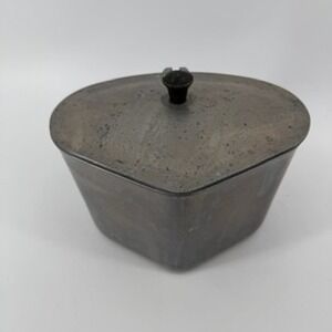 Vintage Club Aluminum Heart Shaped Pot with Lid Silver Cast Retro Cookware USA